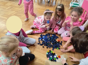 1745595649693